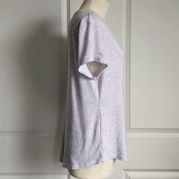 Laura Ashley PJ Set Short Sleeve Tee Shorts Embroidered Love Paw Grey Pink L NWT - Picture 4 of 11